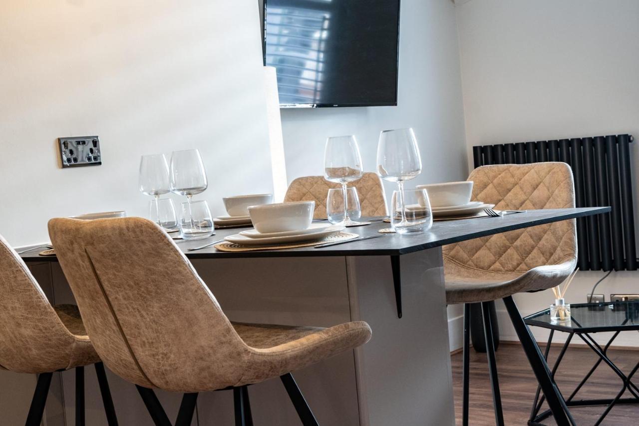צ'סטר Watergate Penthouse - New 2 Bed Luxury Apartment In City Centre מראה חיצוני תמונה
